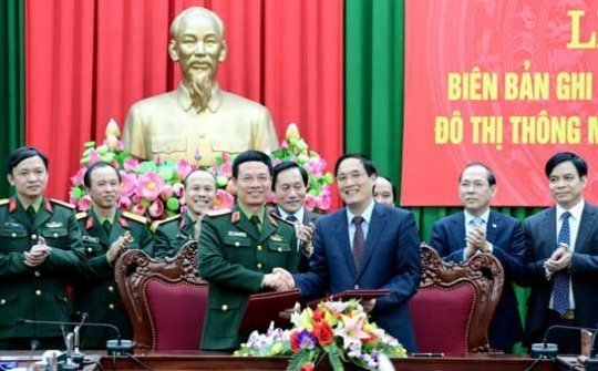 Phú Thọ chọn Viettel làm đối tác xây dựng đô thị thông minh