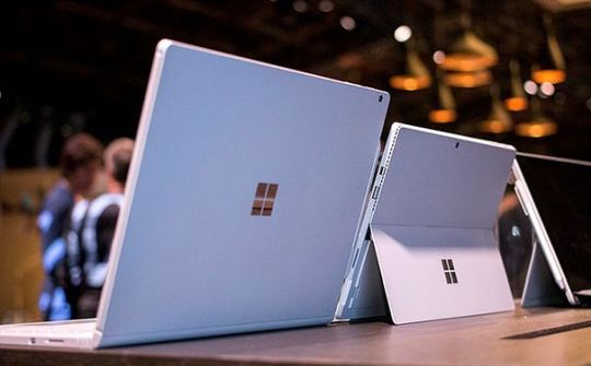 Surface Book và Surface Pro 4 tiếp tục giảm giá
