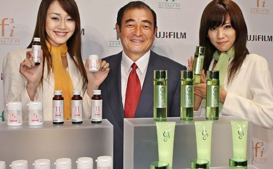Fujifilm sau "đại tu": Tập trung vào mỹ phẩm và y tế