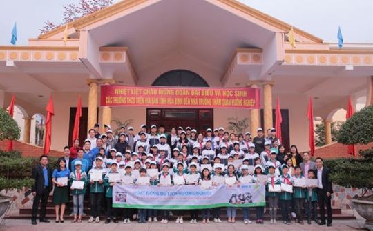 Du lịch hướng nghiệp: Tăng cường kỹ năng CNTT cho giới trẻ hội nhập và phát triển