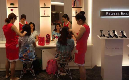 “Rực rỡ sắc màu tháng 3” cùng Panasonic Risupia Việt Nam