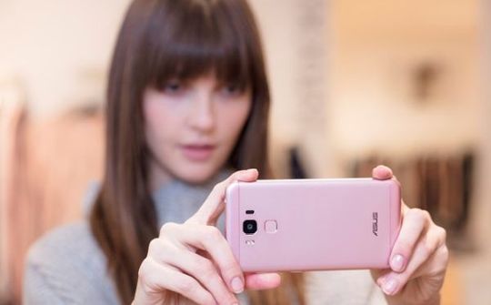 Zenfone 3 Max 5.5 thêm màu vàng và vàng hồng, giảm giá còn 4,99 triệu