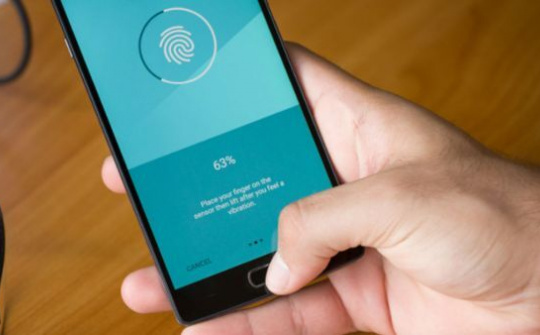 Lỗ hổng cảm biến trên smartphone có thể làm lộ mã PIN và mật khẩu