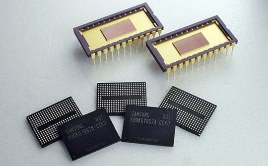 Giá bán chip nhớ và flash NAND sẽ giảm thời gian tới