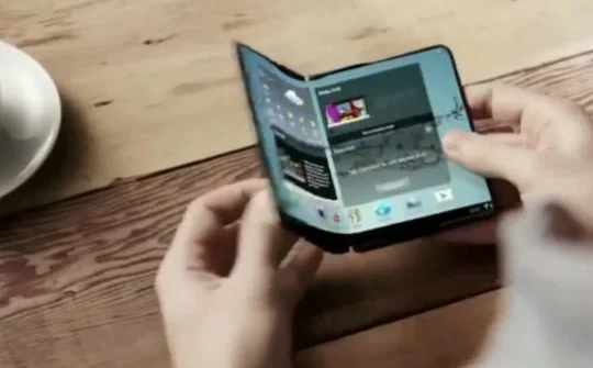 Mẫu smartphone cao cấp tiếp theo của Samsung trong năm nay là Galaxy X – AKA