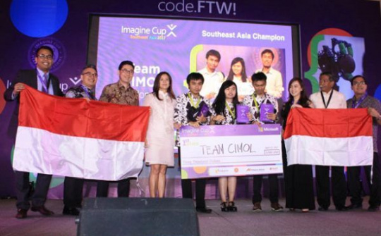 Đội CIMOL từ Indonesia đã giành giải quán quân Microsoft Imagine Cup 2017 Đông Nam Á