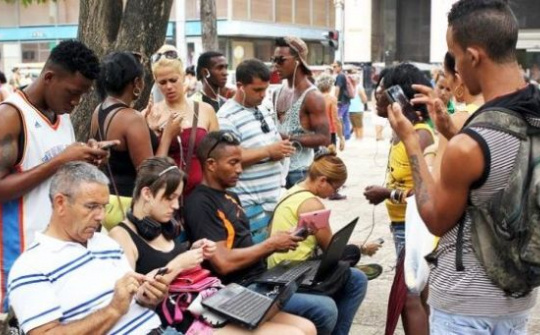 Cuba là nước có tỷ lệ người sử dụng mạng xã hội tăng mạnh nhất thế giới