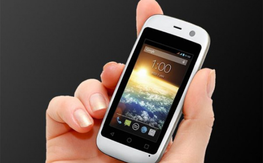 Posh Mobile giới thiệu Smartphone nhỏ nhất thế giới, giá 55 USD