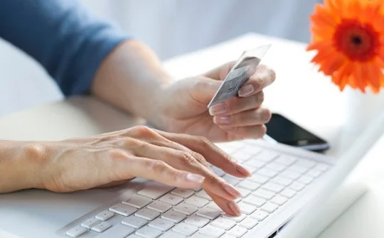 Vì đâu tỷ lệ thanh toán trực tuyến trong TMĐT vẫn "èo uột"?