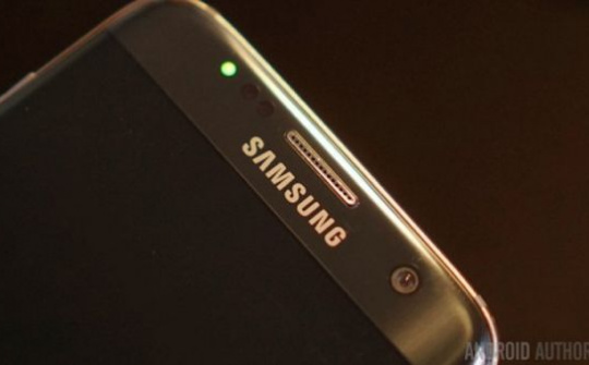 Samsung và LG đang chạy đua sản xuất tấm nền OLED