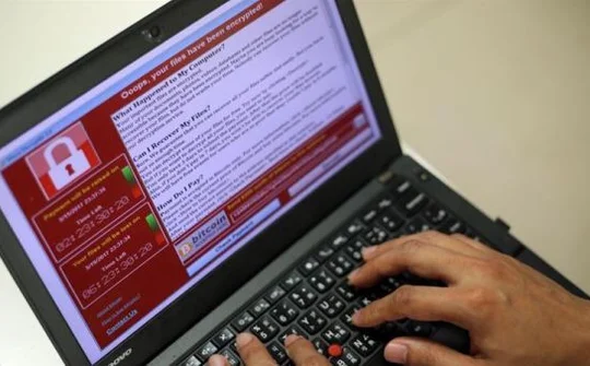 Tự phòng vệ trước "bão" WannaCry