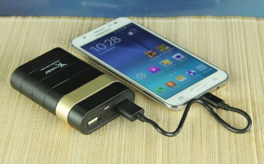 Jetstar Pacific cấm sử dụng sạc dự phòng trên máy bay