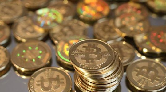 Đồng Bitcoin mới là khoản đầu tư sinh lợi nhất trong 7 năm qua