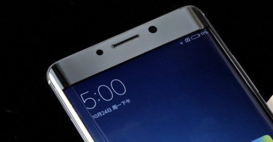 Màn hình vô cực "Infinity Display" sẽ xuất hiện trên Mi Note 3