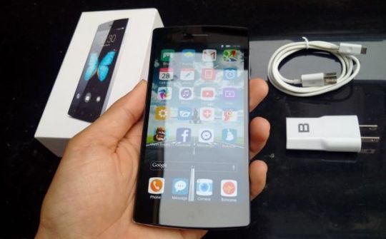 Bphone - Smartphone giữ giá nhất thế giới