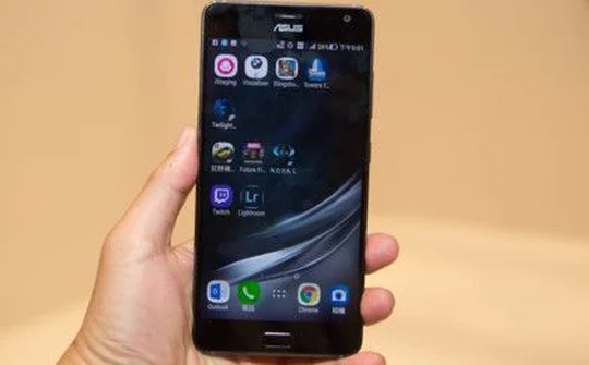 Zenfone 3 AR - hỗ trợ AR và VR cùng dung lượng RAM lên đến 8GB