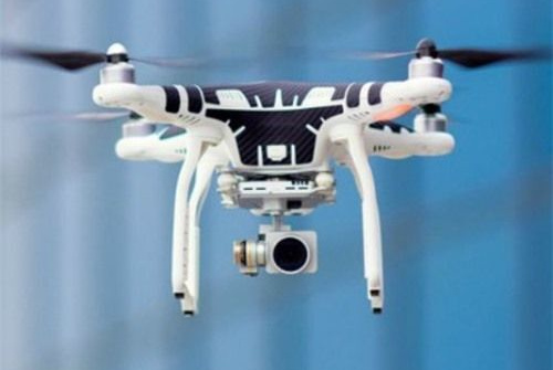 Tù nhân Mỹ dùng drone chuyển đồ vào nhà ngục