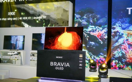 Sony chính thức công bố giá bán lẻ dòng TV 4K HRD Bravia OLED 2017