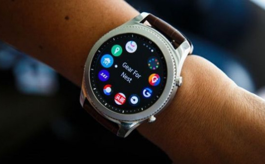 Samsung đã giành vị trí thứ 2 trên thị trường thiết bị đeo tay toàn cầu