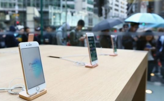 Apple đã thu về 10,1 tỷ USD từ việc bán smartphone trong quý 1/2017