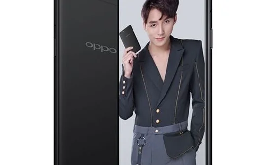 Oppo F3 sẽ có thêm phiên bản màu đen nhám, giá 6,99 triệu đồng