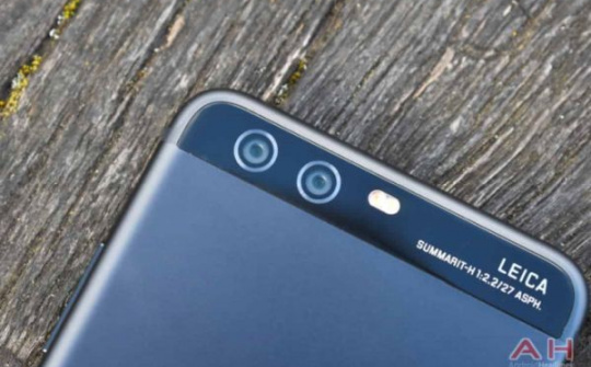 1/2 số smartphone từ năm 2019 đều sở hữu camera kép