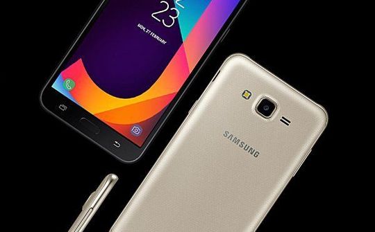 Biến thể cấu hình thấp của Galaxy J7 chính thức ra mắt