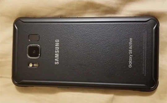 [Video] Trên tay Galaxy S8 Active