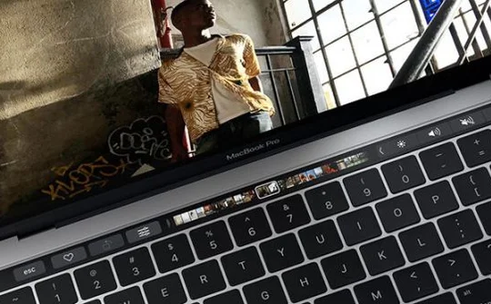 Chrome 60 đã có thể khai thác những lợi thế từ Touch Bar trên MacBook Pro