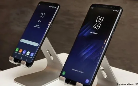 Xuất hiện bảng mạch mạ vàng cho Bphone 2
