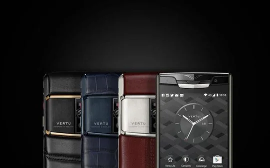 Điện thoại Vertu đang được bán đấu giá với giá rẻ như cho