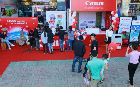 Canon "lan tỏa niềm vui" nhiếp ảnh đến các địa phương