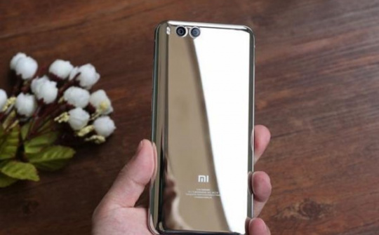 Mi 6 Mercury Silver Edition sẽ có giá 595 USD (13,5 triệu đồng)