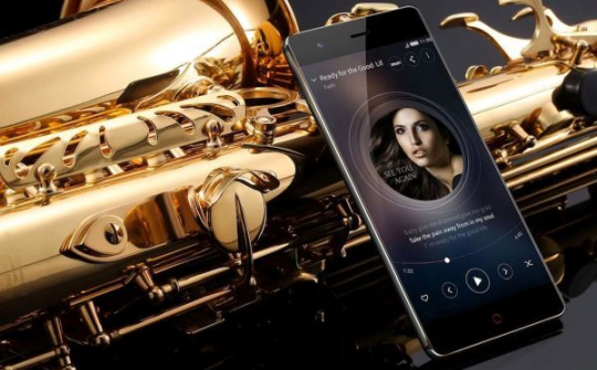 ZTE ra mắt thêm bản Lite Nubia Z17, giá 379 USD