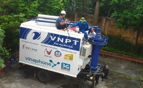 Trạm thời tiết thông minh "thử sức" cùng cơn bão số 10