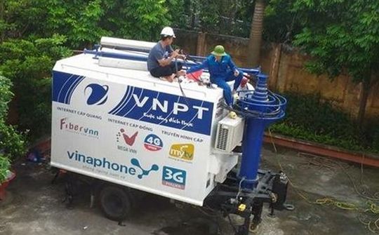 Trạm thời tiết thông minh "thử sức" cùng cơn bão số 10