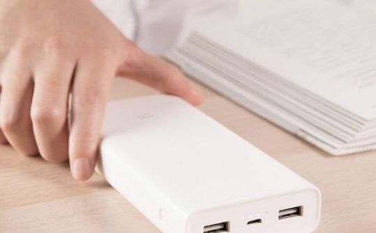Xiaomi ra mắt pin sạc dự phòng Mi Power 2C, giá 450 ngàn đồng