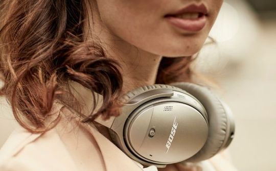 Bose ra mắt dòng tai nghe QuiteComfort 35 thế hệ thứ hai, giá 345 USD