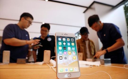 Giá bán iPhone 8 liên tục giảm, chỉ còn 20,8 triệu đồng cho bản 64 GB