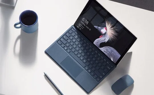 Surface Pro LTE sẽ được lên kệ vào tháng 12 tới