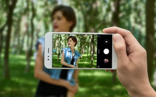 Xaomi ra mắt Mi A1 chạy Android, camera kép