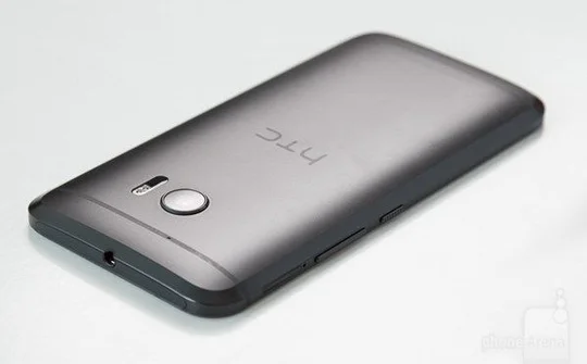 HTC 10 chính thức được cập nhật Android Oreo