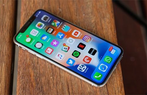 Apple đang cân nhắc việc giảm giá iPhone X