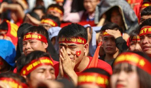 Chung kết U23 châu Á: VinaPhone tặng cước data roaming cho cổ động viên Việt Nam