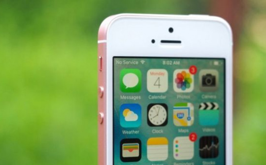 iPhone SE 2 dùng kính ở mặt lưng, hỗ trợ sạc không dây