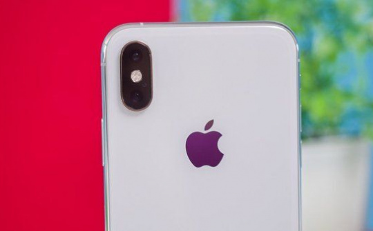 Apple thất thu vì nhu cầu mua smartphone tại Trung Quốc giảm mạnh