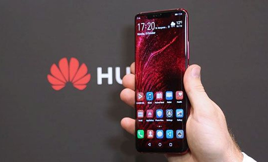 Mate 20 RS Porsche Design có giá bán lên tới 50 triệu đồng