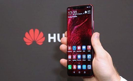 Mate 20 RS Porsche Design có giá bán lên tới 50 triệu đồng