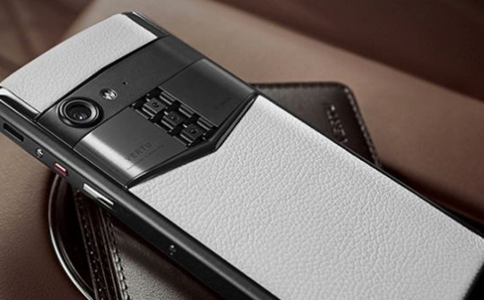 Vertu ra mắt smartphone siêu sang Aster P, giá từ 5.167 USD