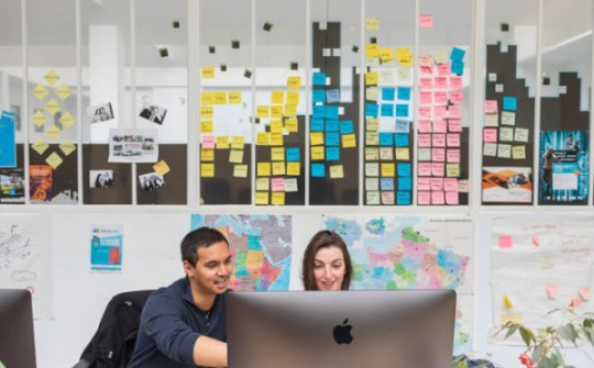 Apple triển khai dạy lập trình Swift tại Pháp